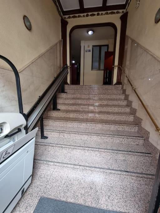 New Retiro Recien Reformado 10 Min En Metro A Sol, Hasta Seis Personas Apartment Мадрид Екстериор снимка
